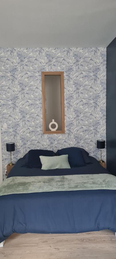 Studio 4 Personnes Aux Pieds Du Chateau De Blois Avec Experience De Dormir Sous Les Aurores Boreales Extérieur photo